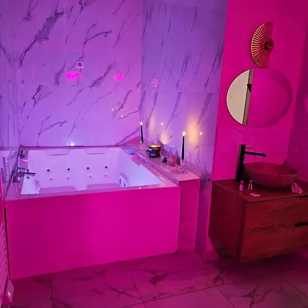 アパート Loveroom Jacuzzi Passion