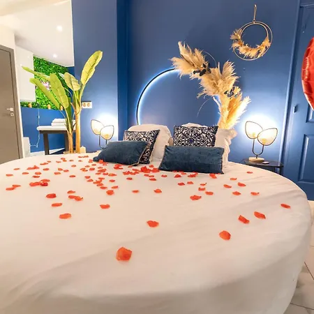 Loveroom Jacuzzi Passion Отель Ницца